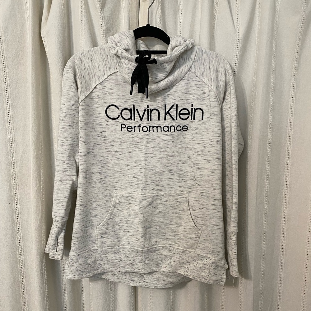 Women’s Medium Calvin Klein Performance Sweatshirt